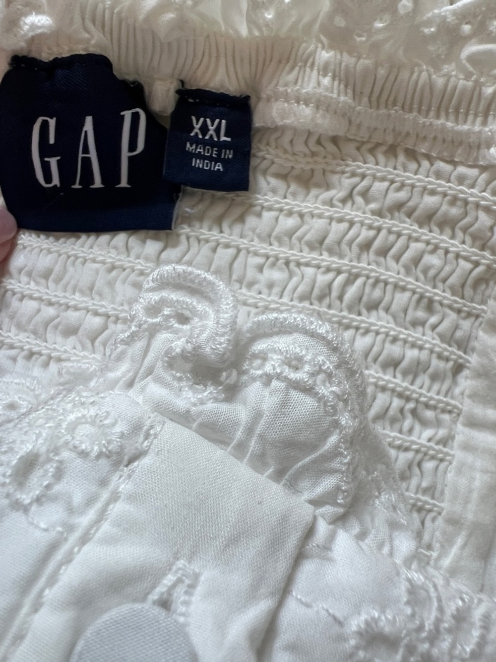 GAP White Eyelet Mini Dress with Button Front - Picture 4 of 4